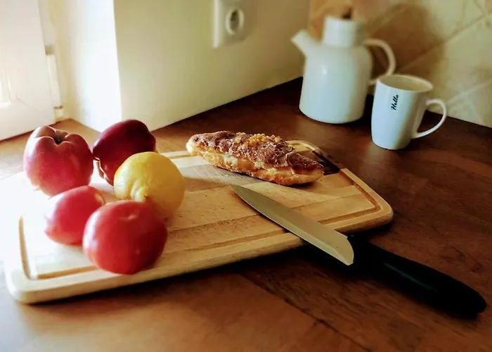 Apartment Lovely In A Quiet Area Poznan